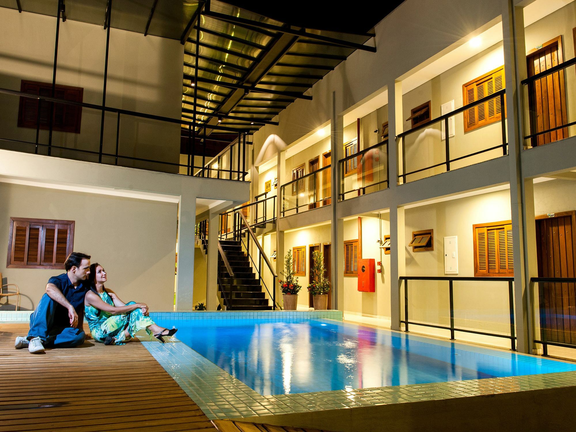Clh Suites Bonito Centro المظهر الخارجي الصورة